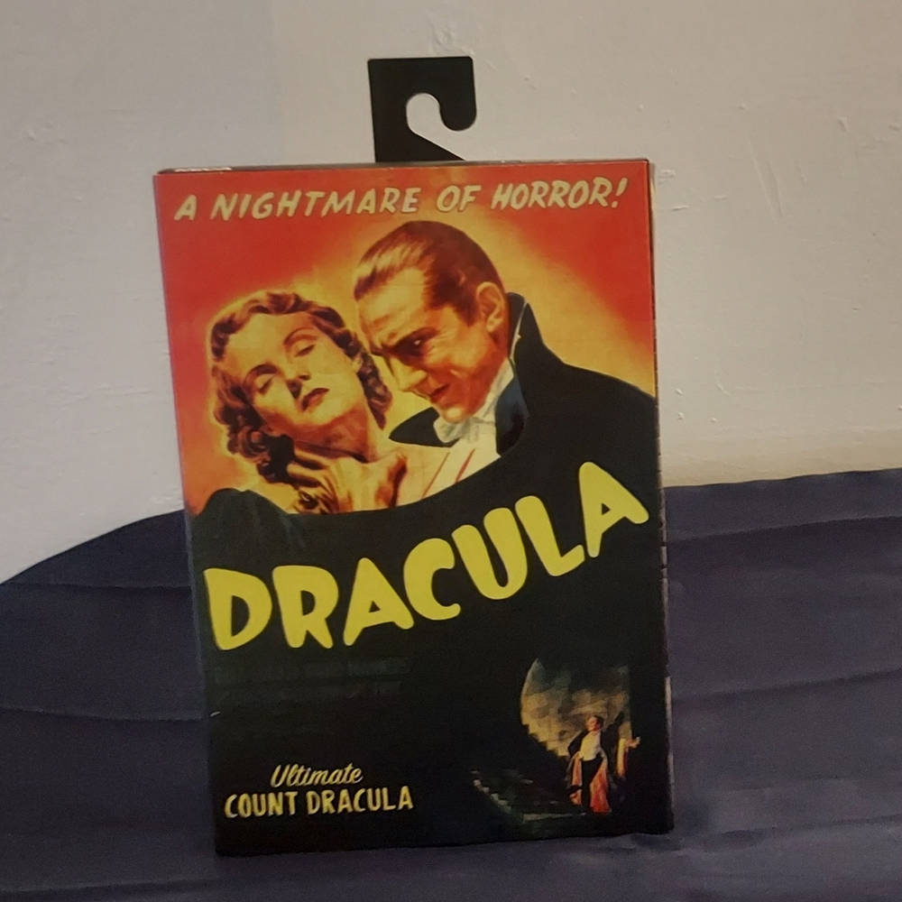 Neca Collectable Dracula Figure
